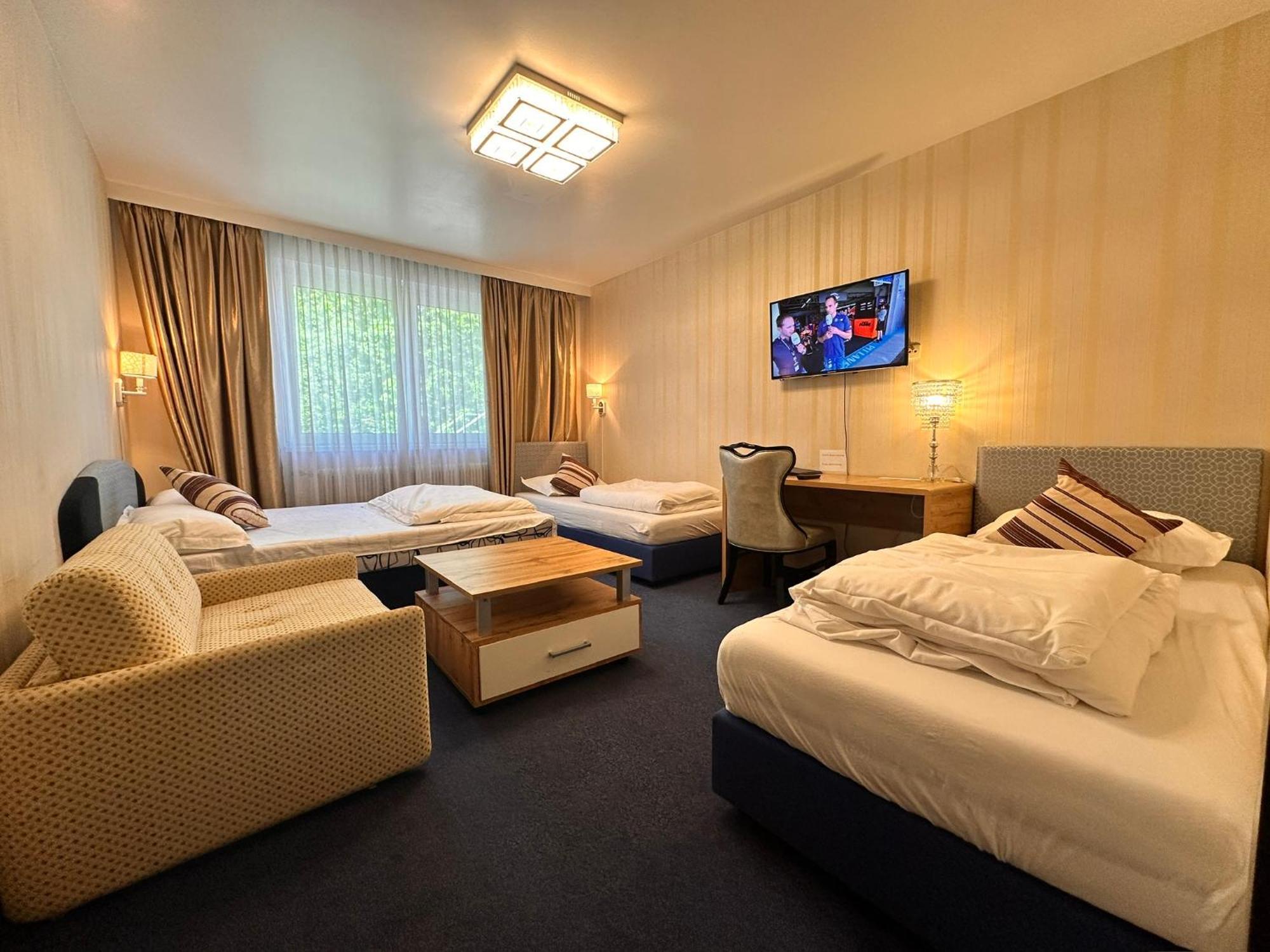 Hotel Austria Габлиц Экстерьер фото